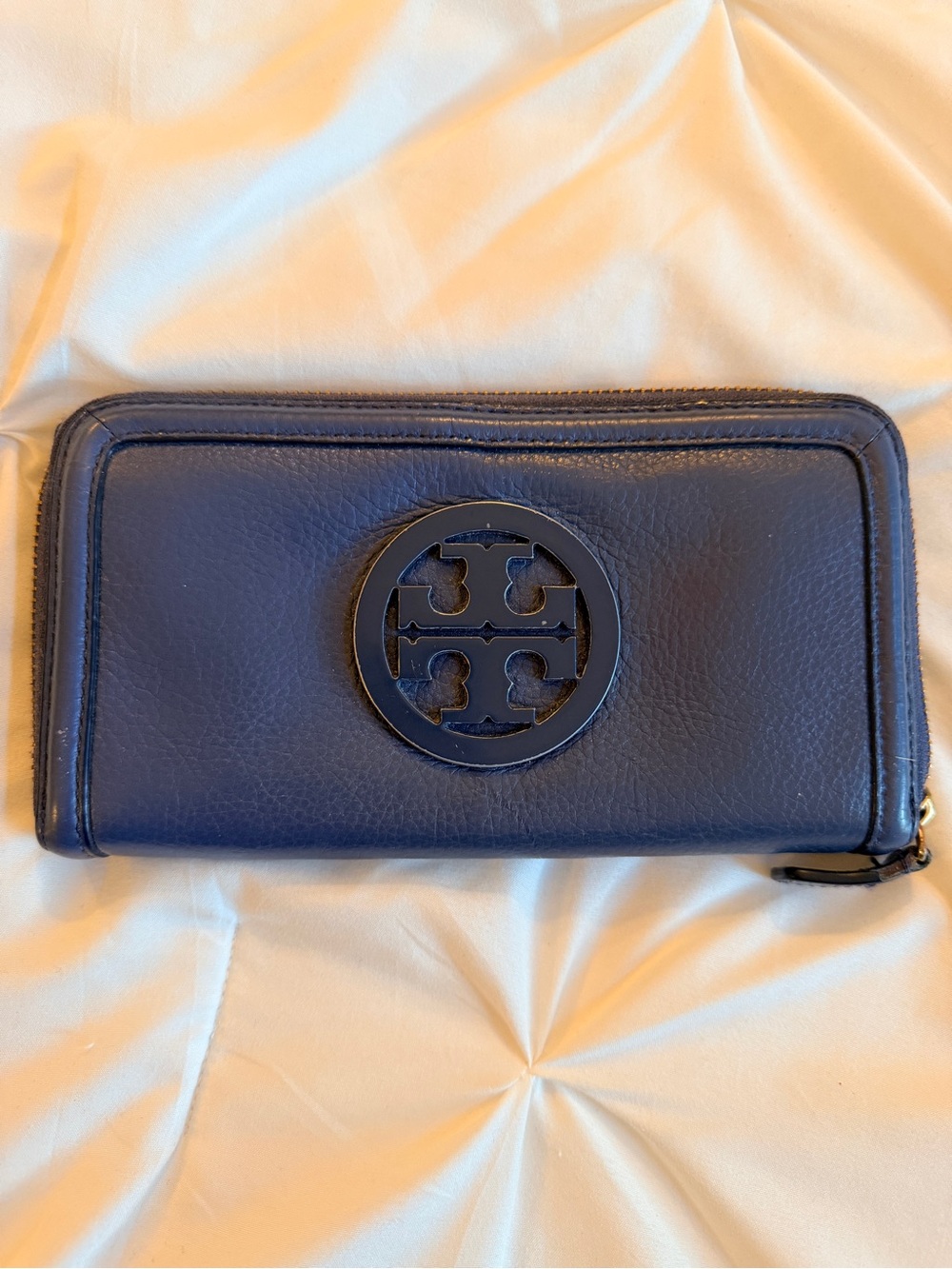 Tory Burch Deep Blue Leather Zip Wallet with Logo Medallion